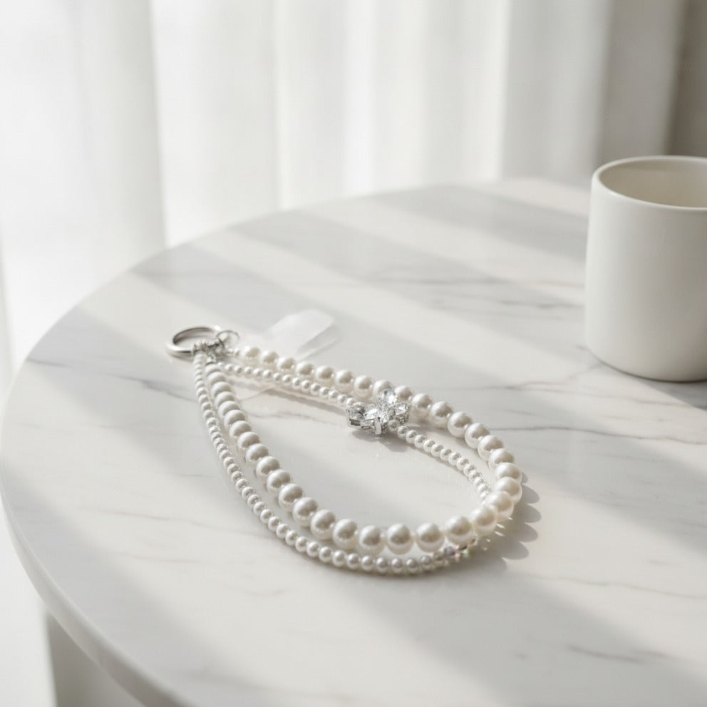 Pearl Butterfly Charm Keychain - White Pearl