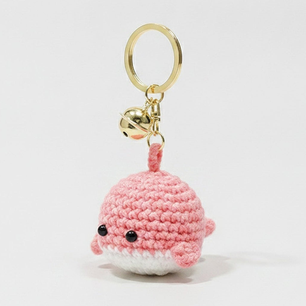 Crocheted whale keychain - Pink – novelty & toys (view 1)