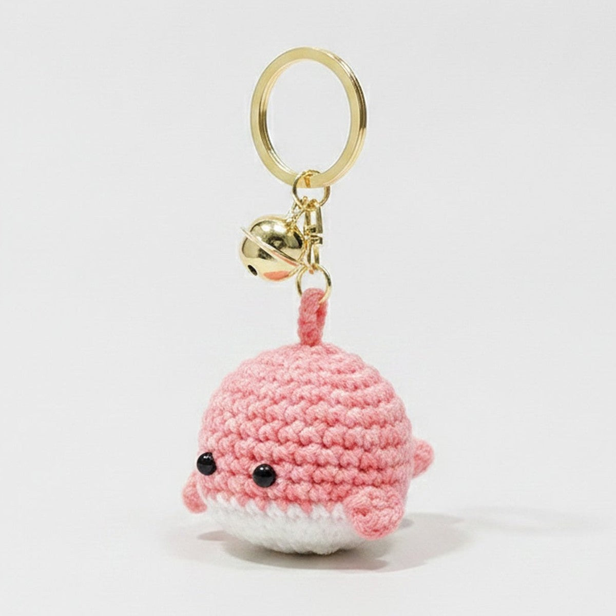 Crocheted whale keychain - Pink – novelty & toys (view 1)