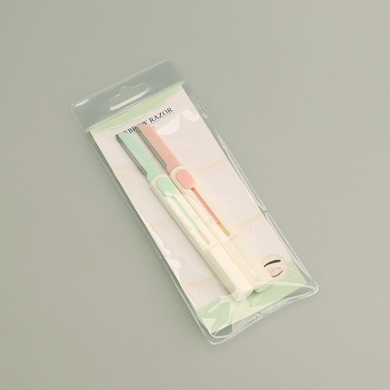 Cylindrical telescopic eyebrow trimmer - Type 1