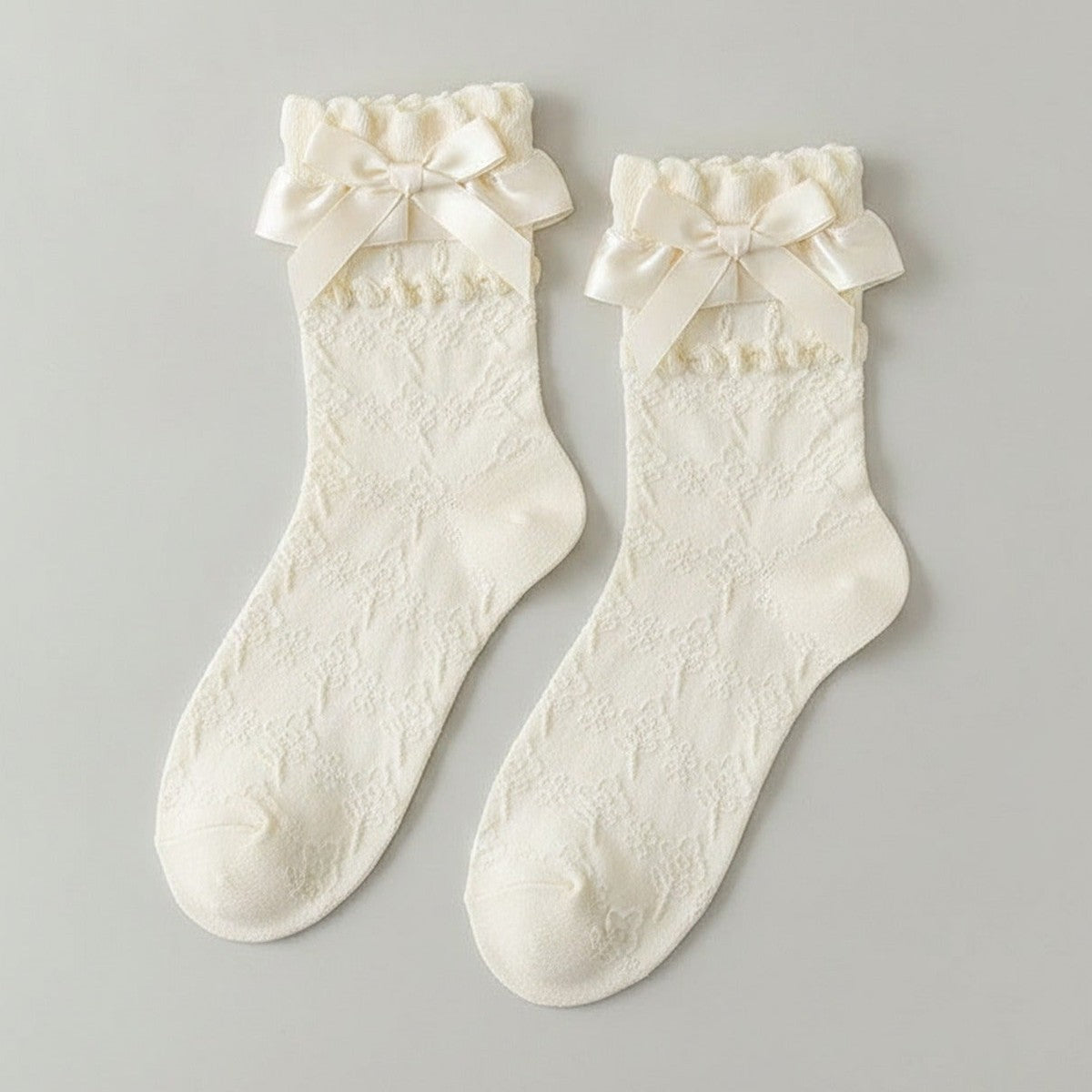 Cream Bow Ruffle Trim Crew Socks – apparel accessories (view 1)