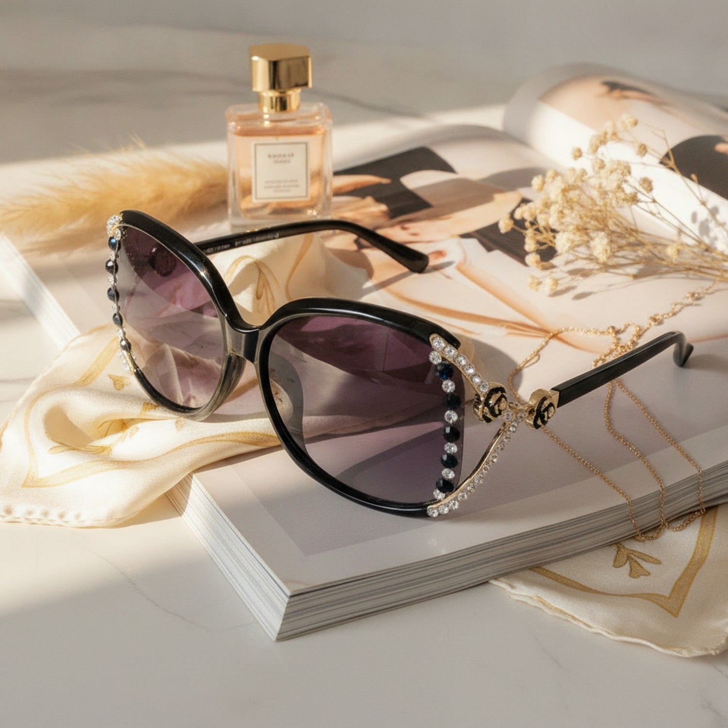 Rhinestone Oval Gradient Sunglasses Black Frame