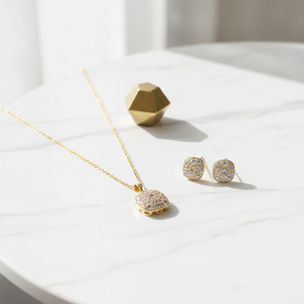 Sparkle Pendant & Stud Set - Gold