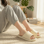 Puffy Slide Slippers With Contour Khaki