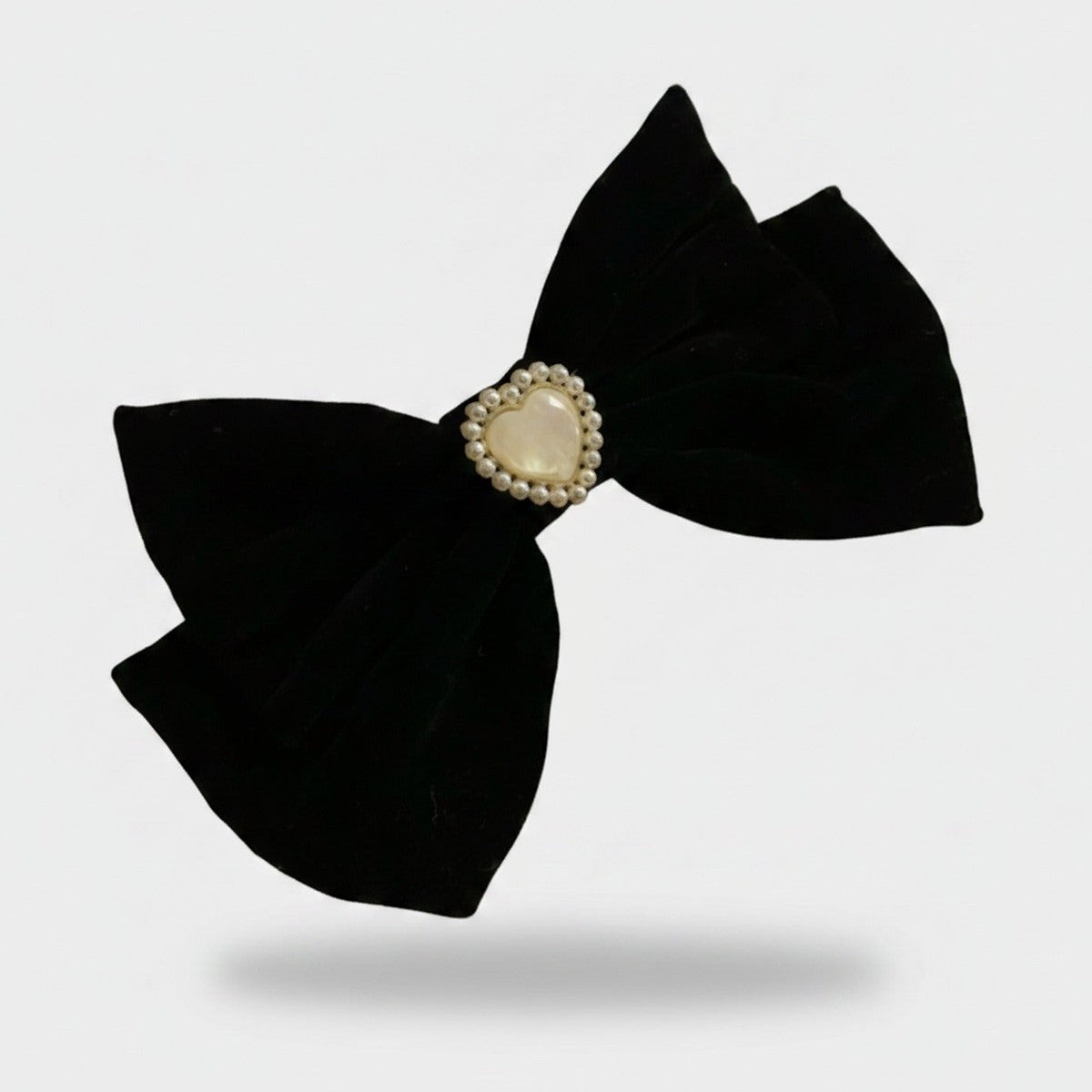 Black Pearl Heart Hair Bow Clip – hair accessories (view 1)