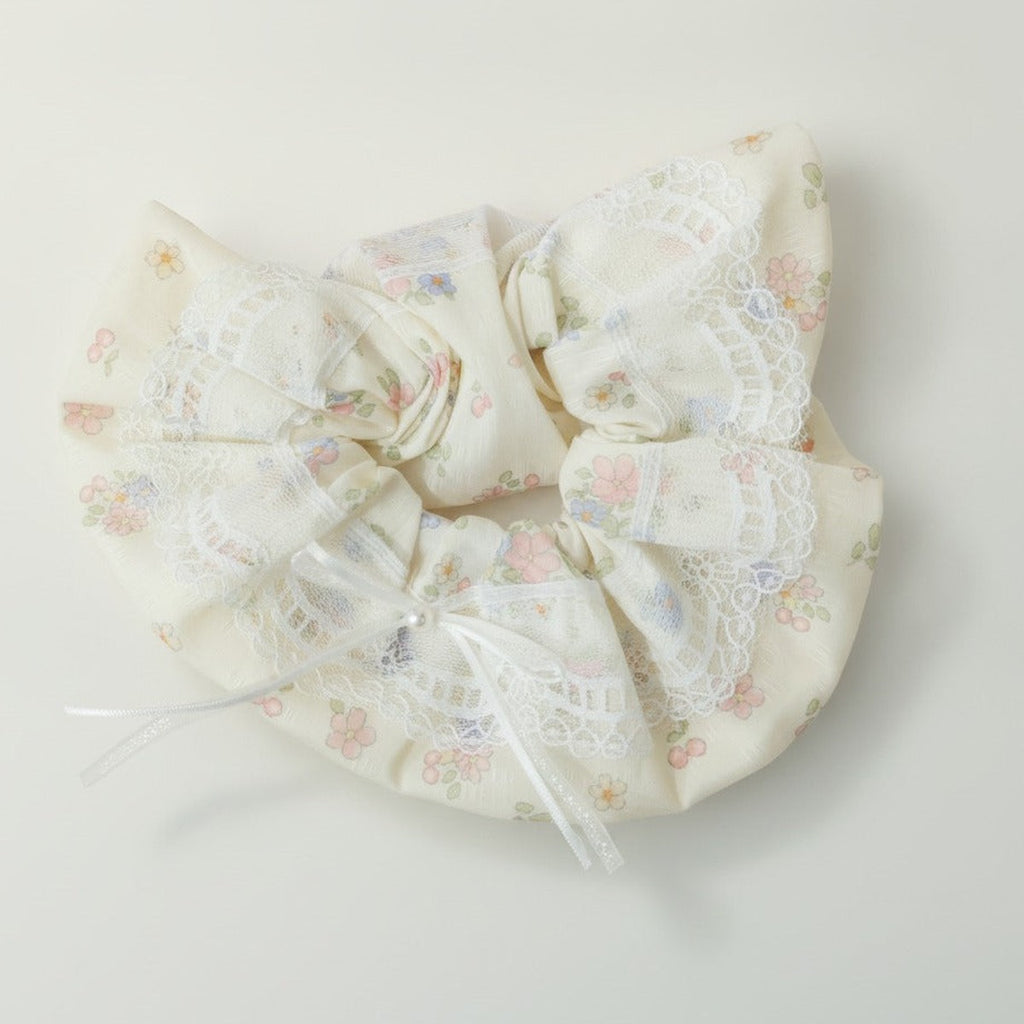 Sweet Floral Lace Hair Scrunchie – hair accessories (view 1)