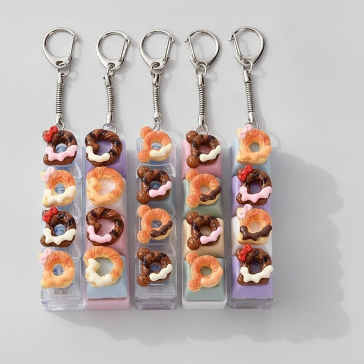 Tiny Donut Keychain - Clear Cat – novelty & toys (view 1)