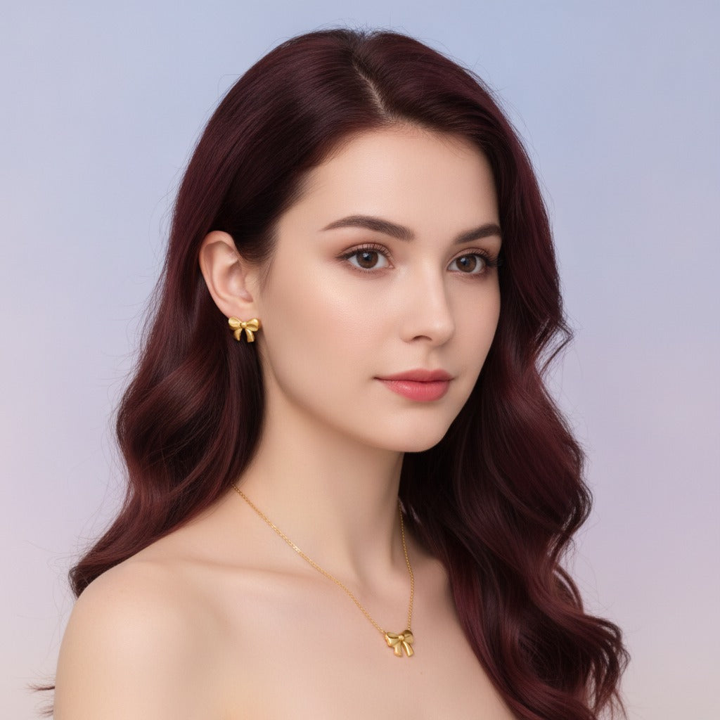 Delicate Bow Pendant Necklace - Gold
