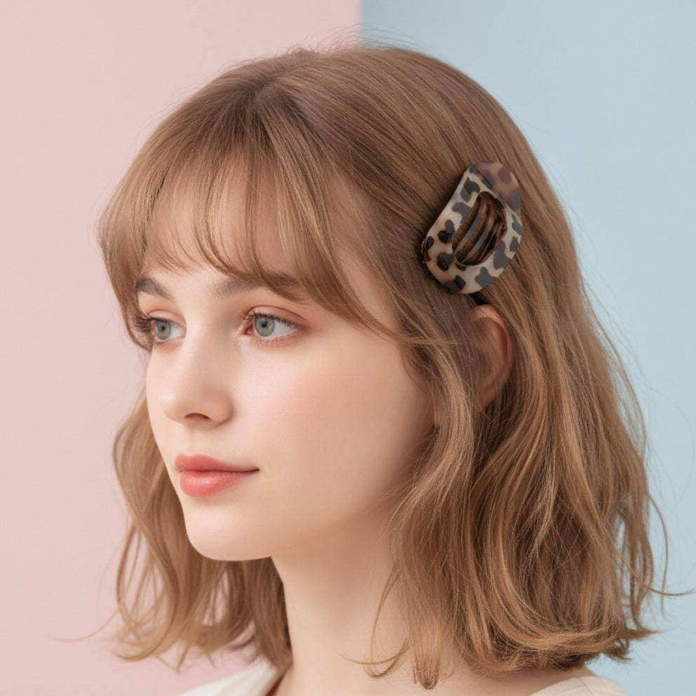 Tortoiseshell Oval Hair Claw