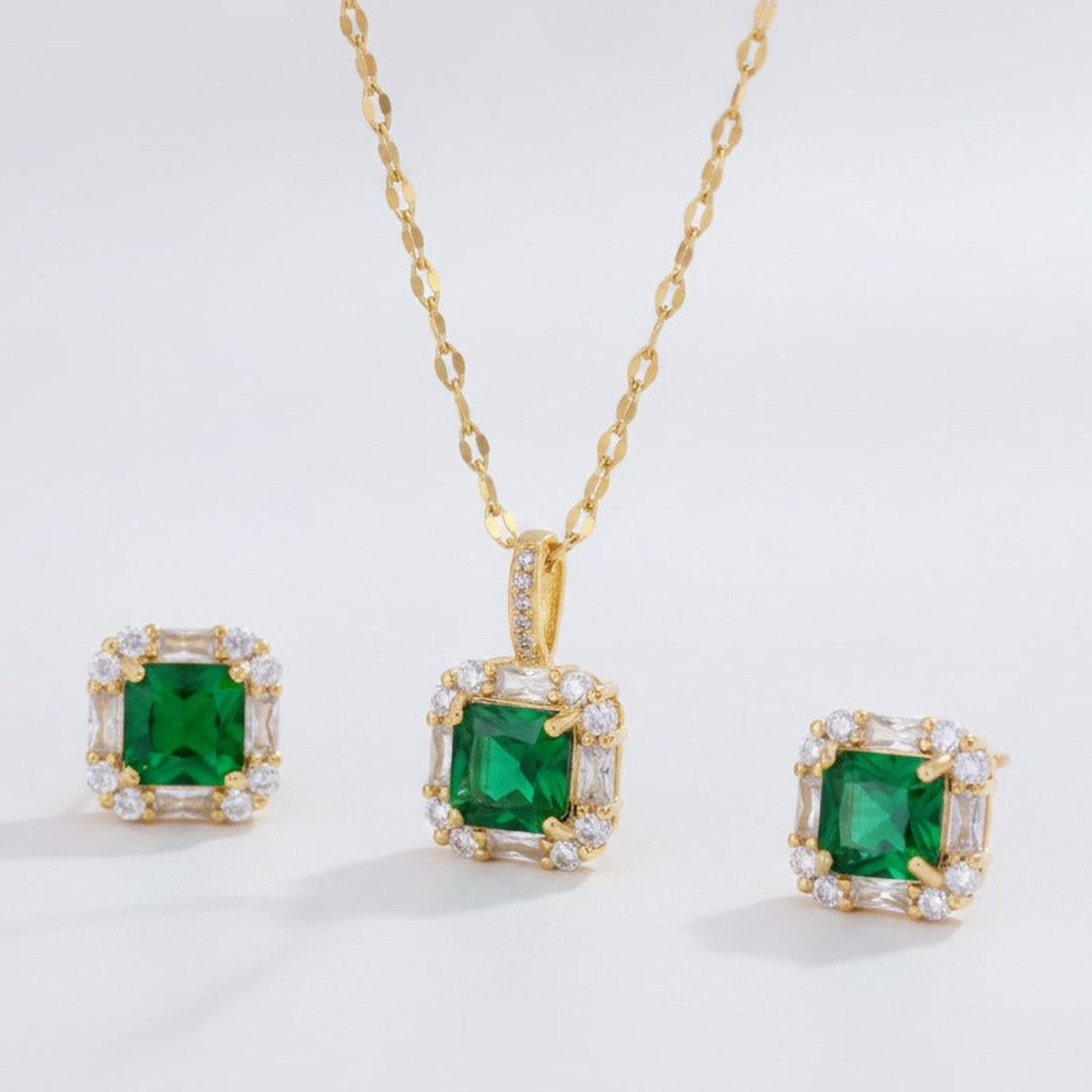 Emerald Crystal Jewelry Set