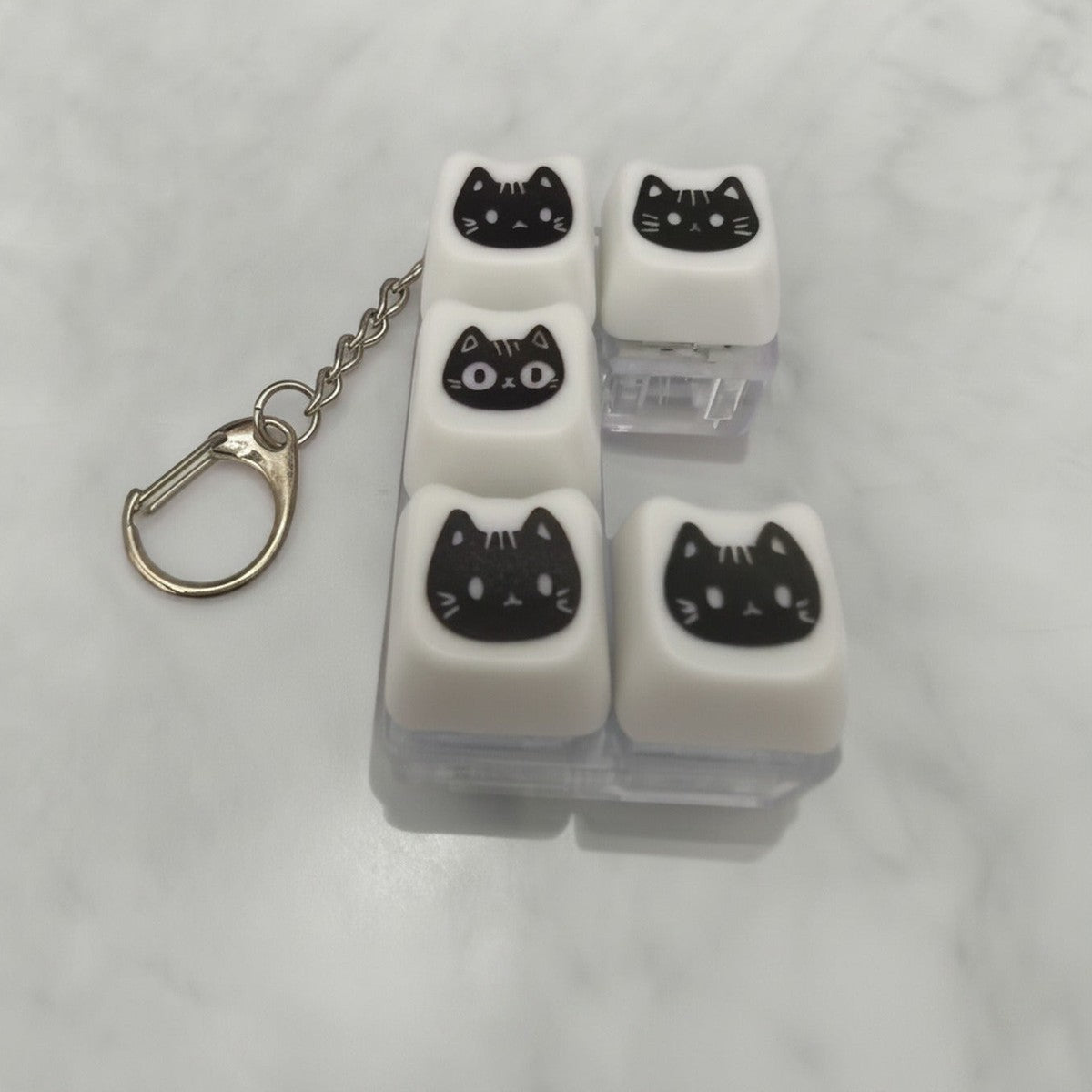 Light-Up Cat Face Keychain - Type 2