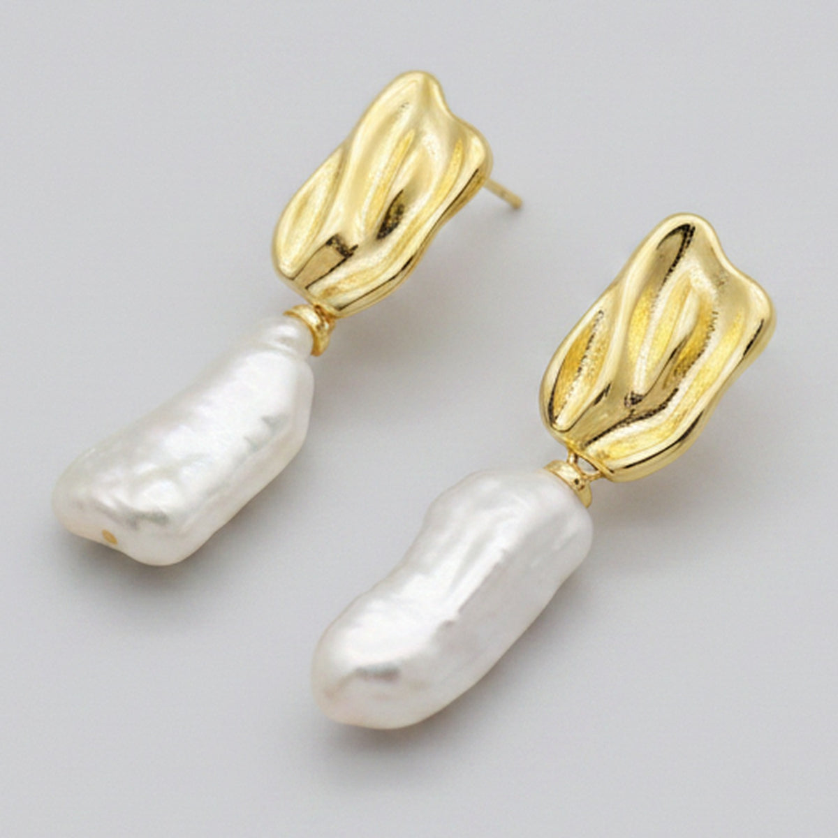 Baroque Pearl Drop Earrings - Gold Pearl