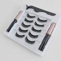 Magnetic False Eyelashes Kit With Eyeliner – Korean beauty tool (view 1)