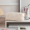 Large capacity pencil case - White