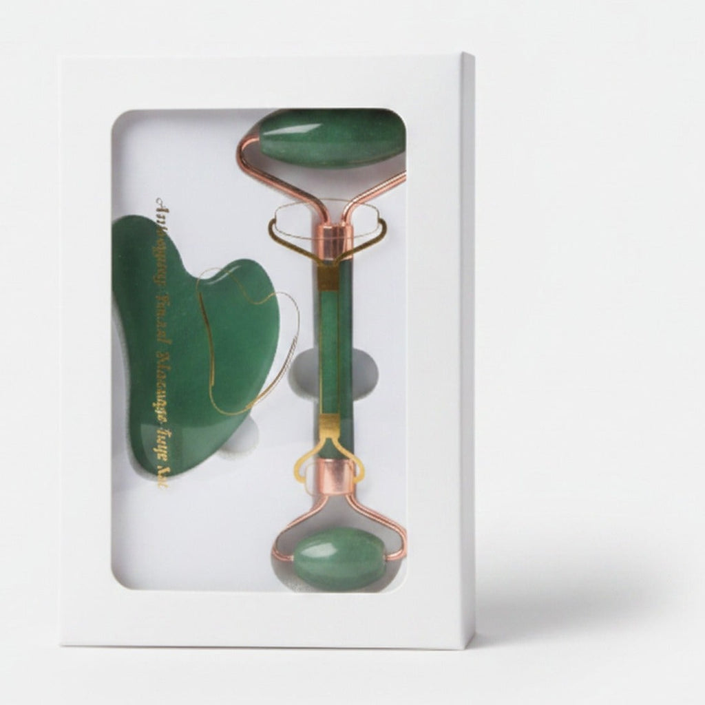 Jade Roller & Gua Sha Beauty Tool Set – Korean beauty tool (view 1)