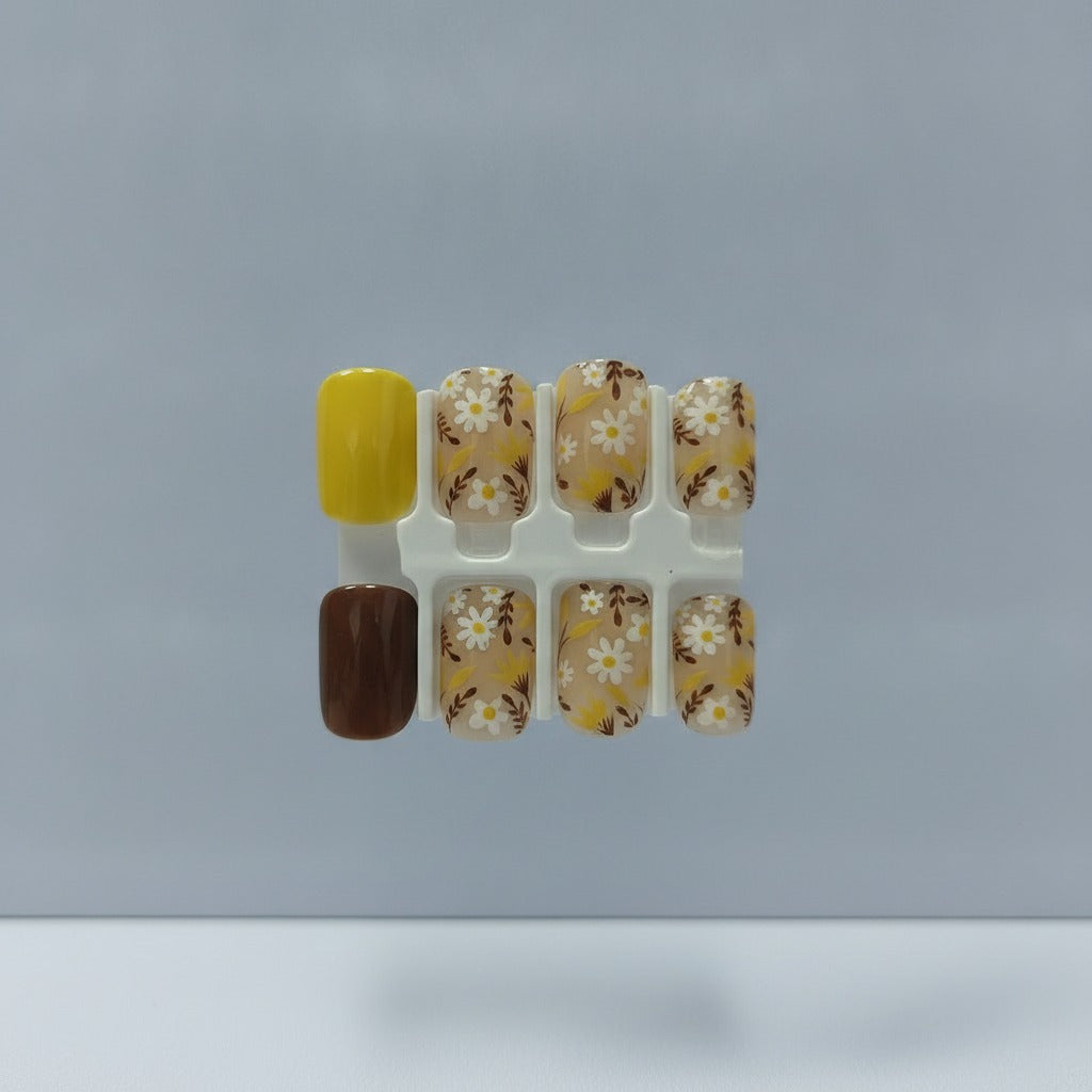 Daisy Garden Press-On Nail Set