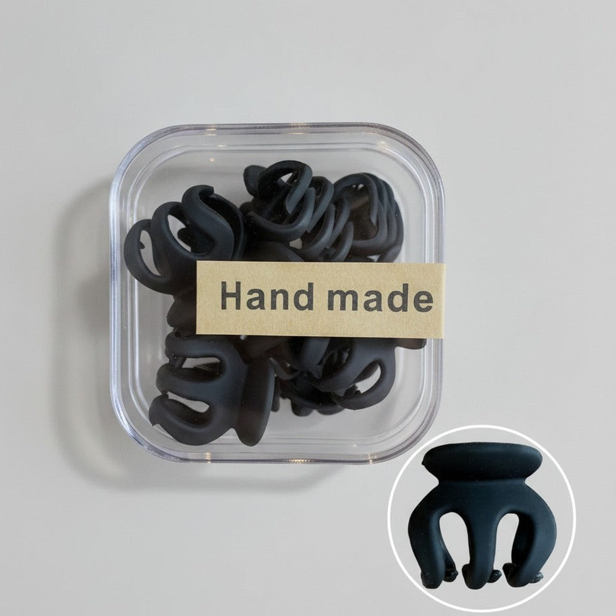 Black Octopus Hair Claw Clip Hand Made – hair accessories (view 1)