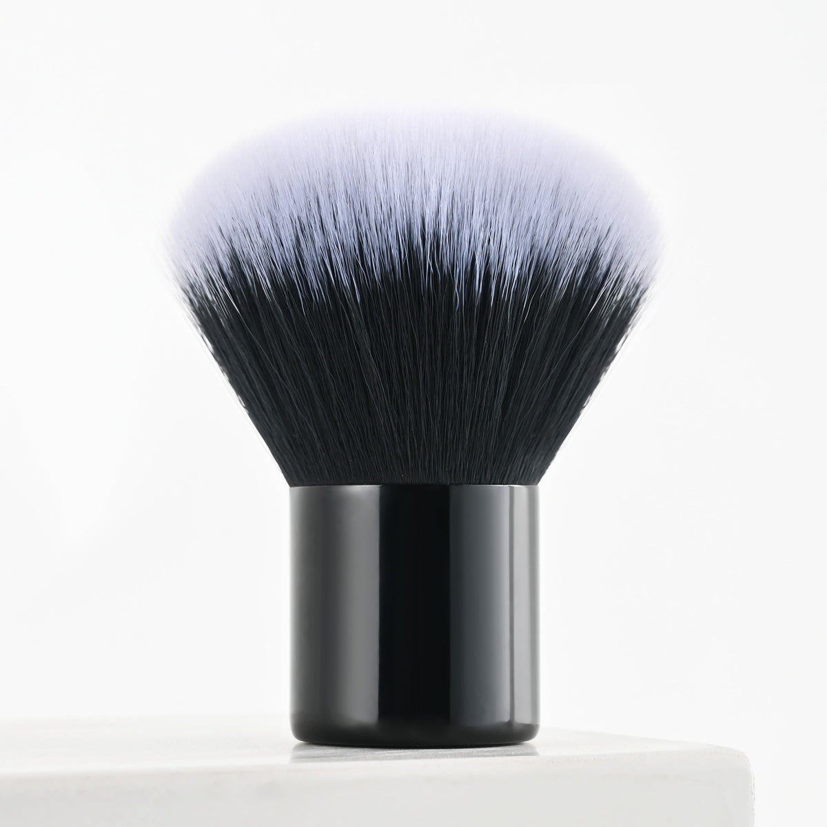 Mushroom-shaped mini powder brush - Type 2