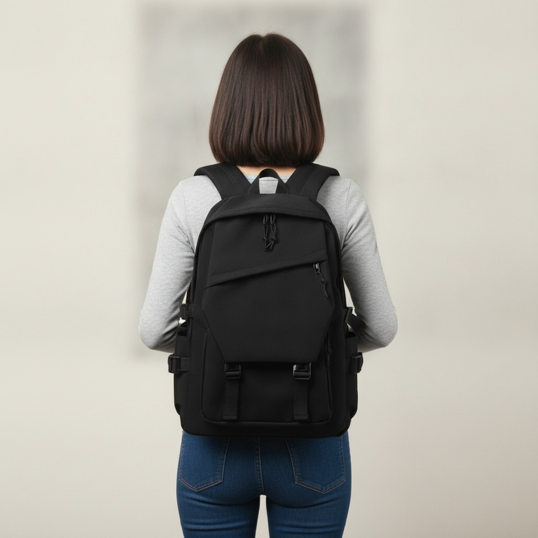 Classic Minimalist Everyday Backpack – bags & wallets (view 6)