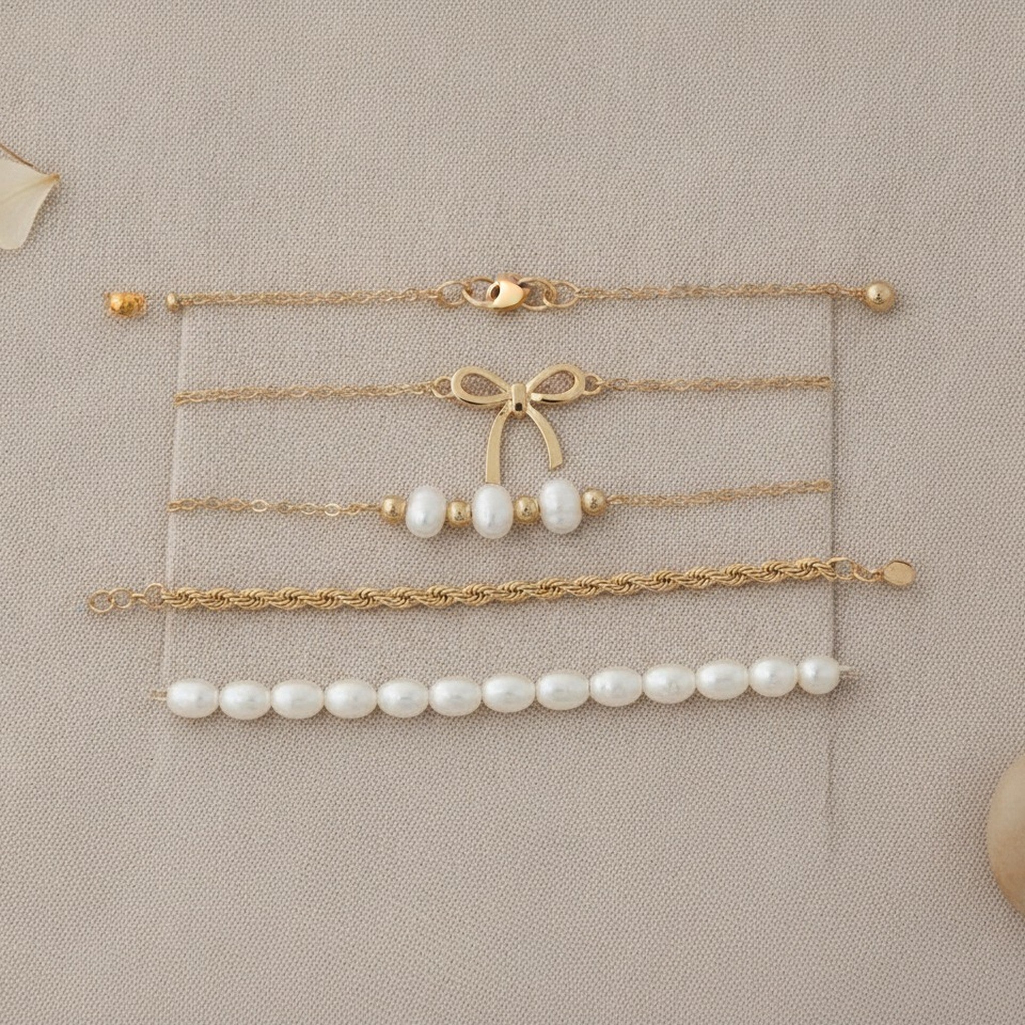 Chic Layered Pearl Bow Bracelet Set – jewelry (view 1)