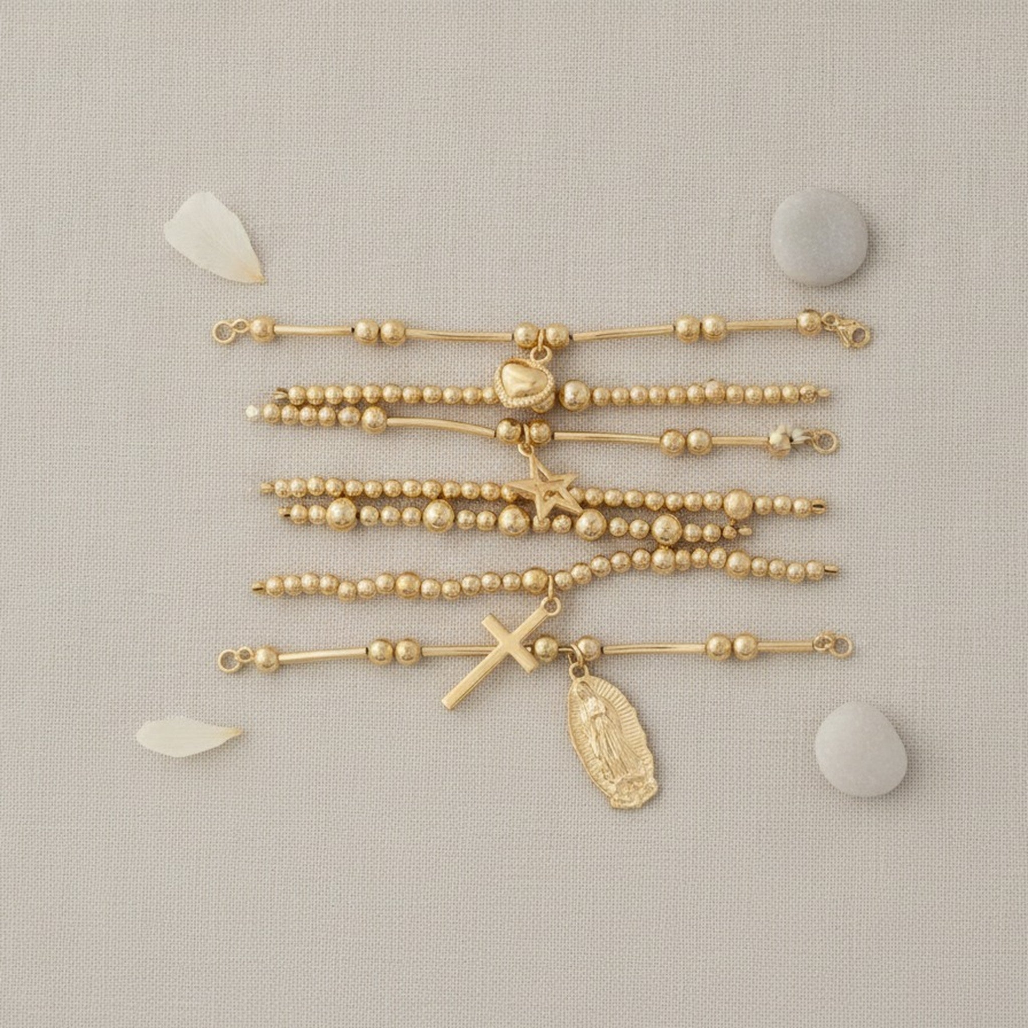 Chic Layered Pearl Bow Bracelet Set – jewelry (view 2)