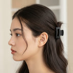 Black Claw Hair Clip Handmade Design – hair accessories (view 3)