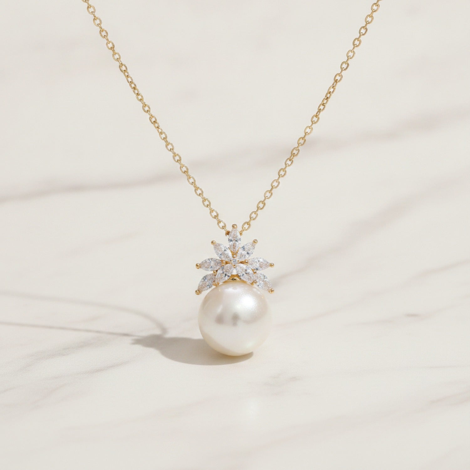Pearl Star Pendant Chain Necklace - Gold XL81067