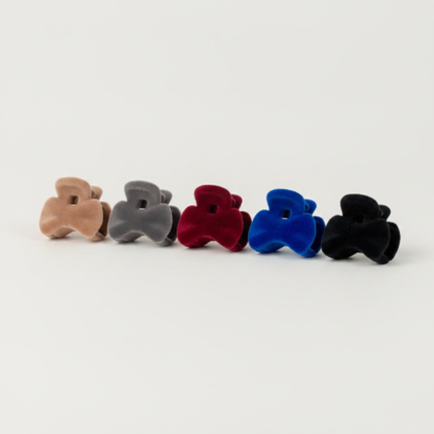 Fuzzy Bear Claw Hair Clip Set - Tan
