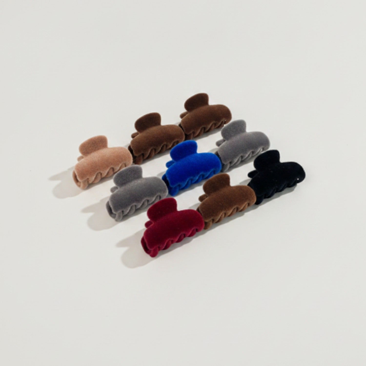 Fuzzy Bear Claw Hair Clip Set - Charcoal