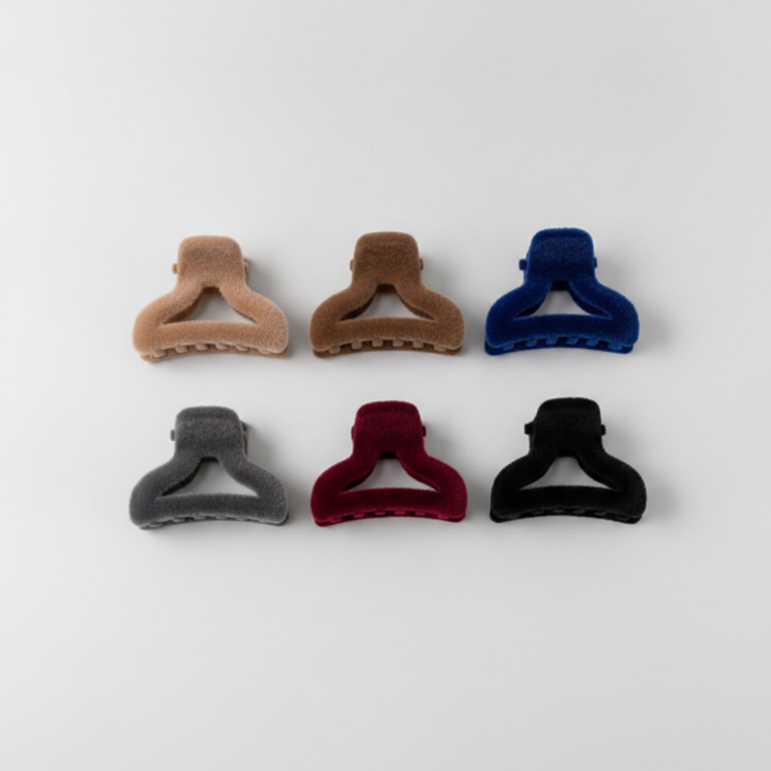 Fuzzy Bear Claw Hair Clip Set - Royal Blue