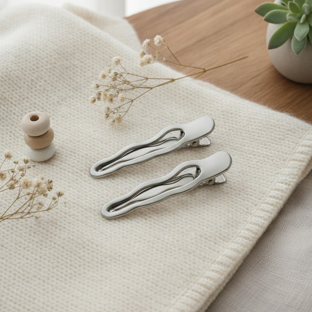 Sage Green Wavy Metal Hair Clips Duo – hair accessories (view 2)