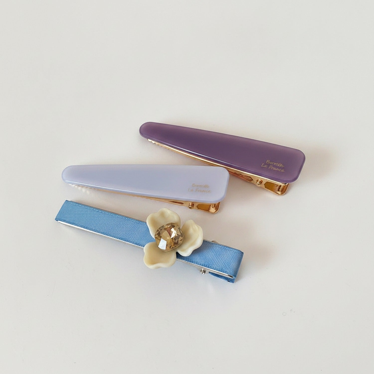 Cream Flower Blue Ribbon Hair Clip Set
