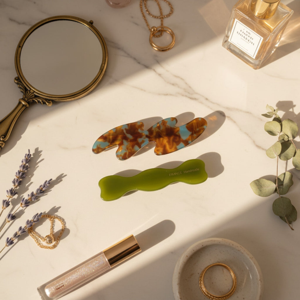 Tortoiseshell And Olive Wavy Hair Clip Set – hair accessories (view 2)