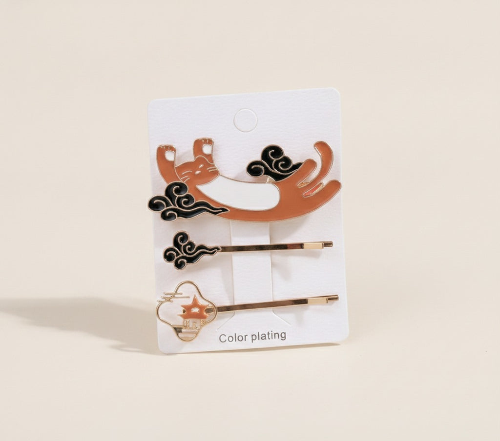 Vintage Asian Cloud Hair Clips Set With Black Details – hair accessories (view 1)