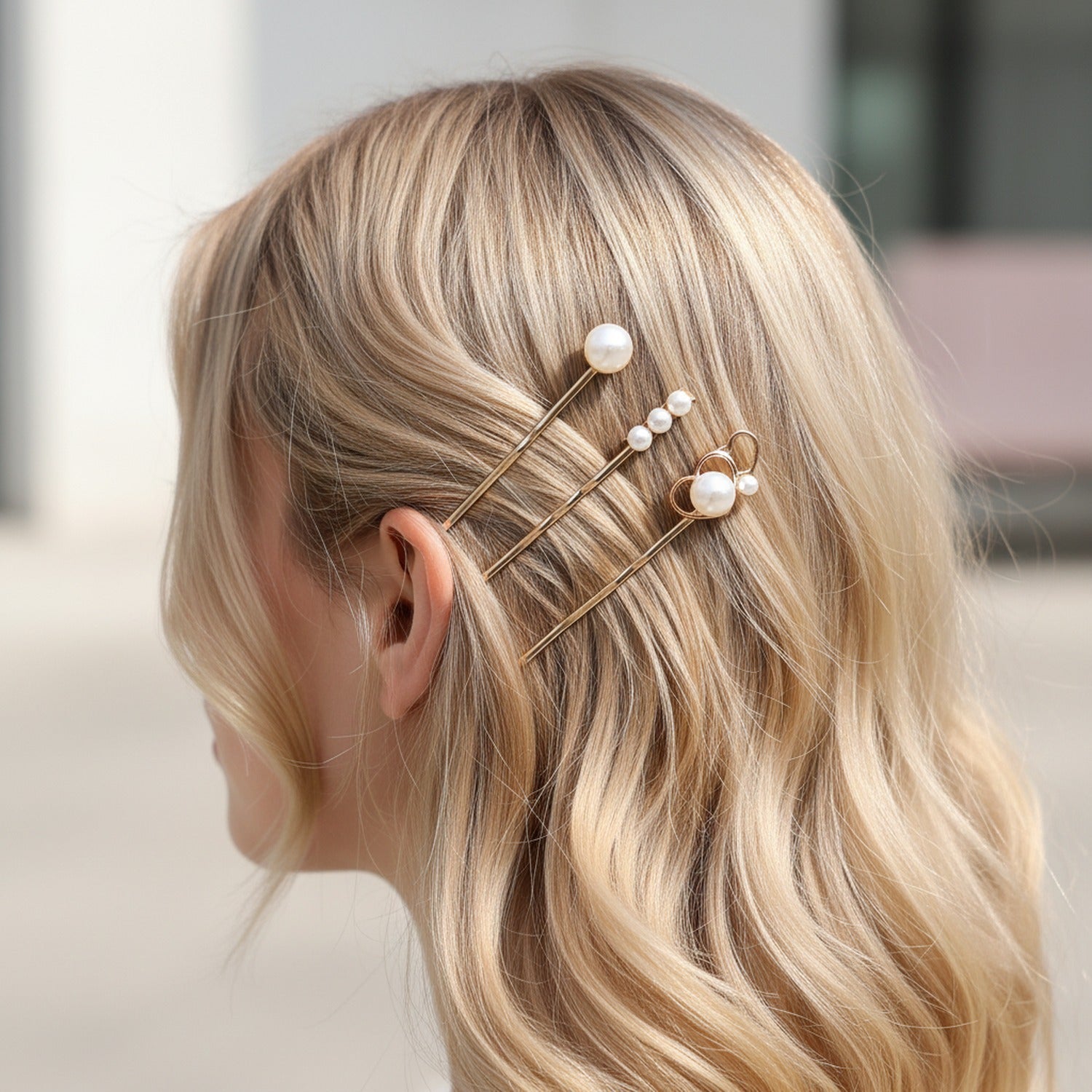 Pearl & Gold Hair Clip Set
