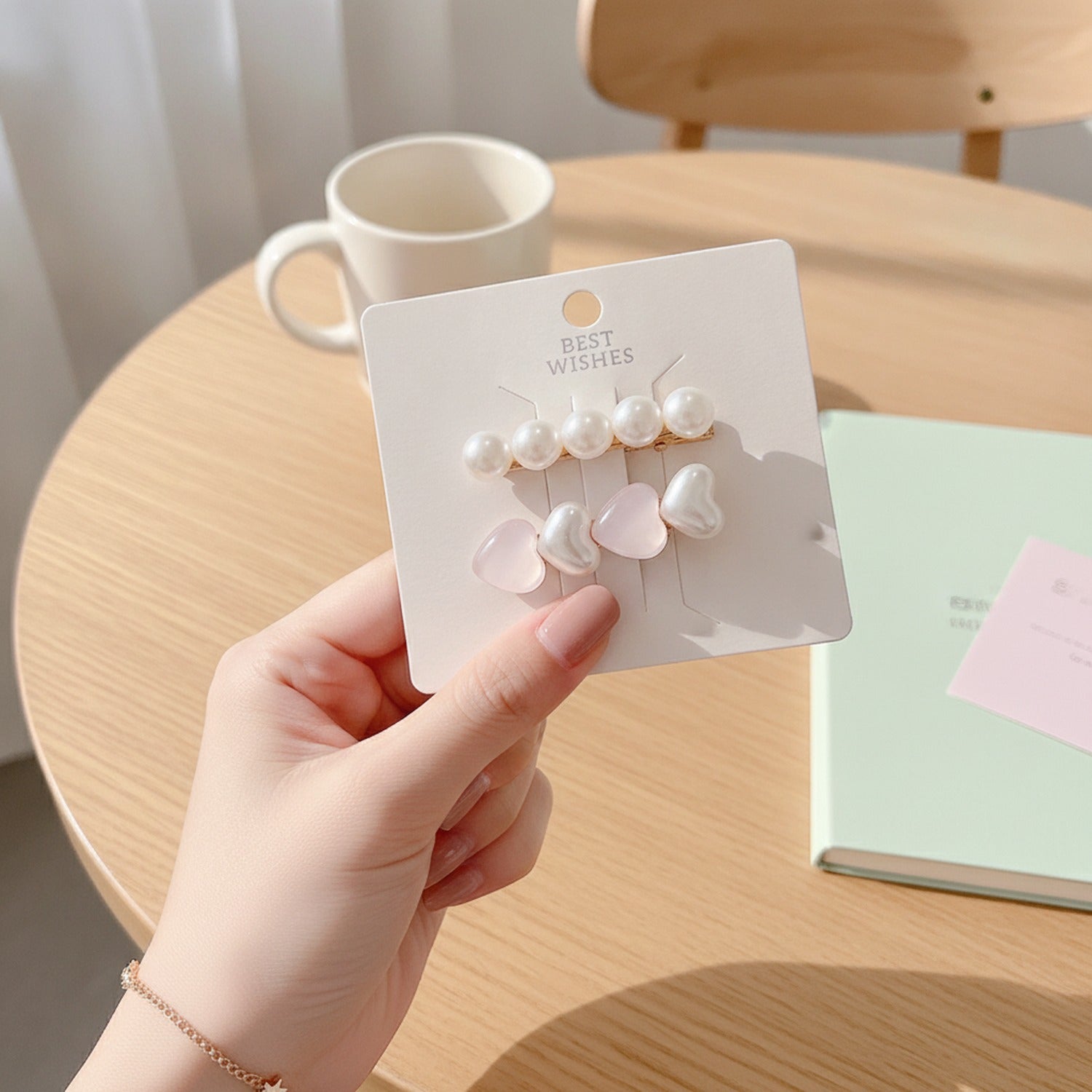 Pearl & Heart Hair Clip Set – hair accessories (view 3)