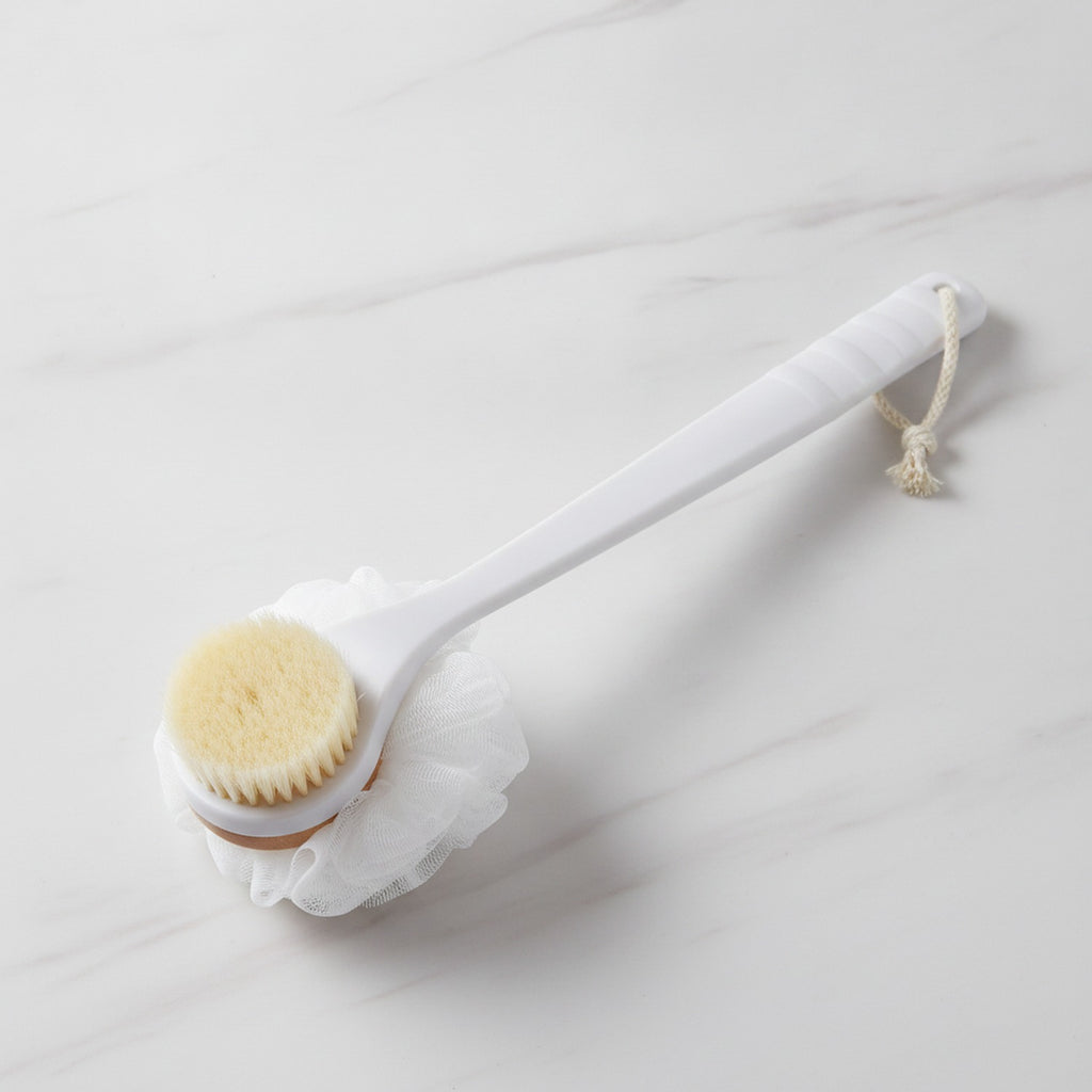 Long Handle Bath Brush With Loofah Sponge – Korean beauty tool (view 2)