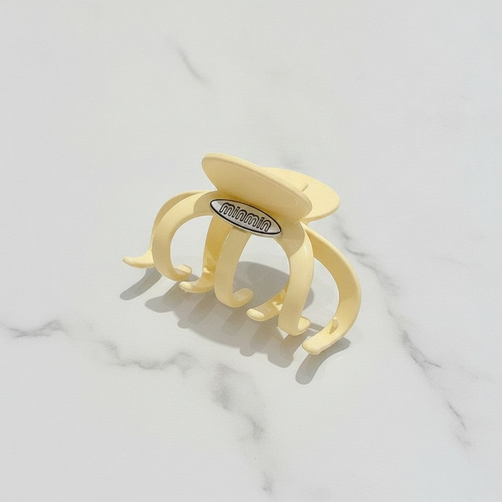 Golden Pearl Octopus Hair Claw Clip – hair accessories (view 3)