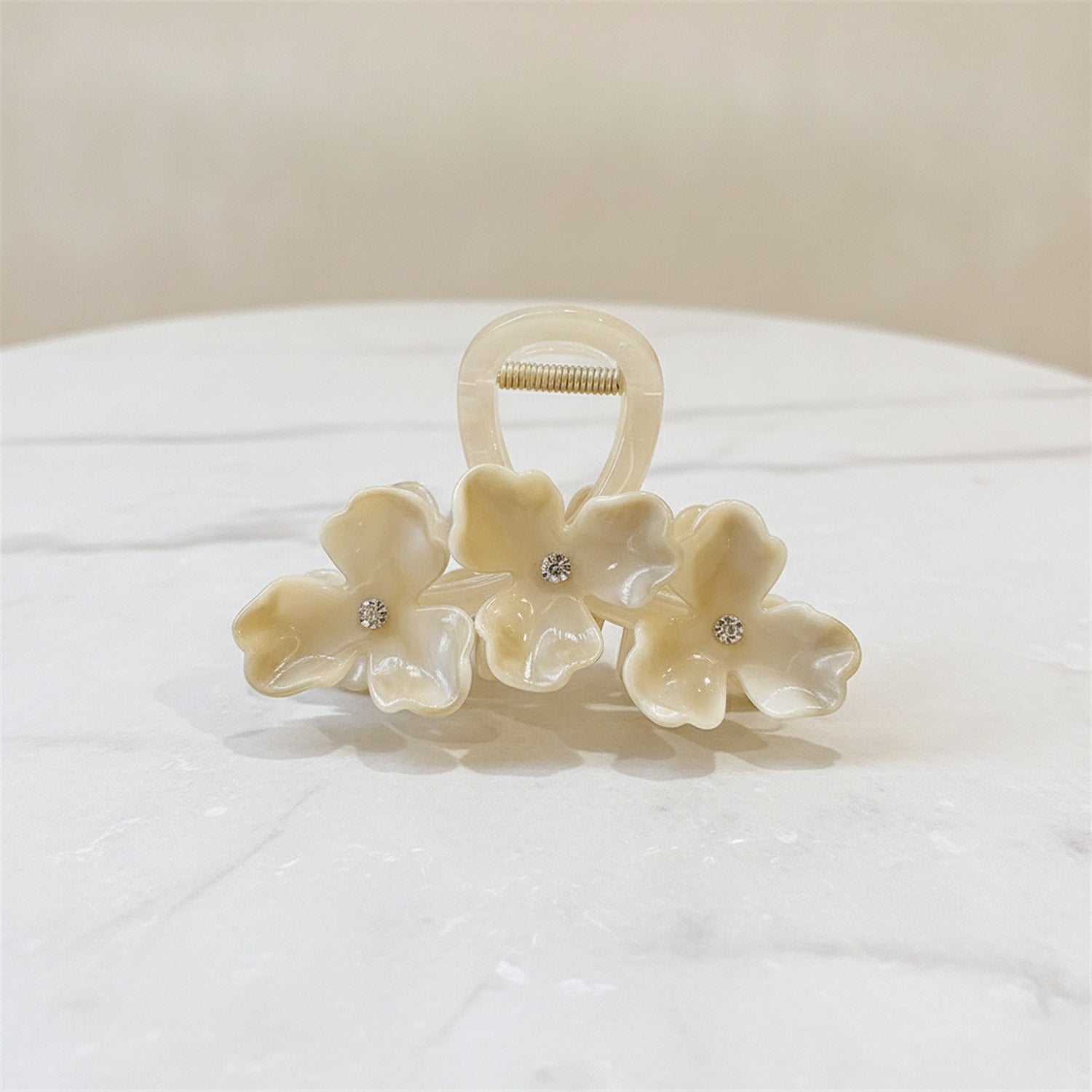 Pearl Flower Hair Claw Rhinestone - Cream White