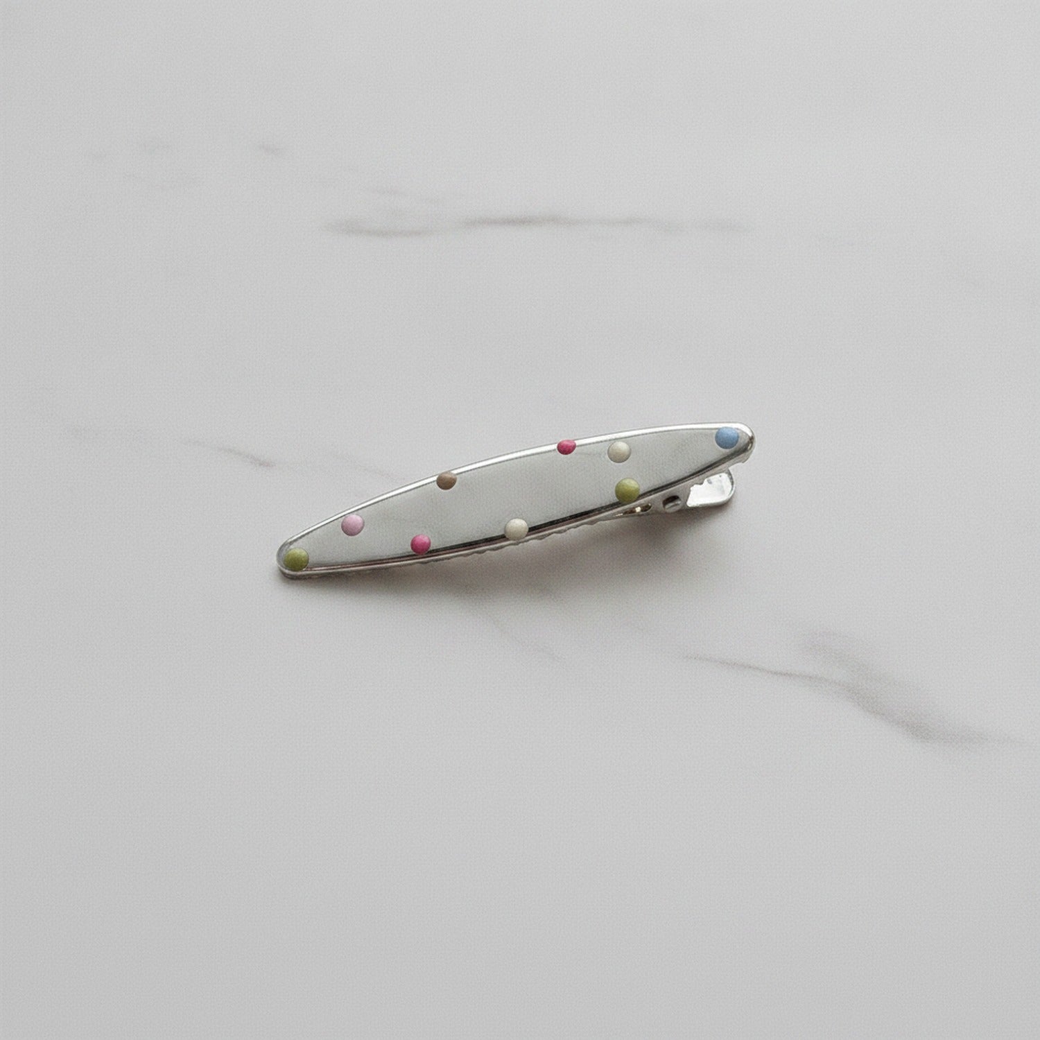 Colorful Beaded Metal Oval Hair Clip