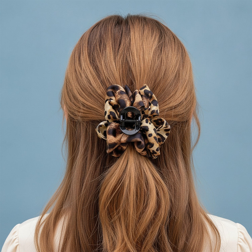 Leopard Print Hair Claw Clip With Charm – hair accessories (view 2)