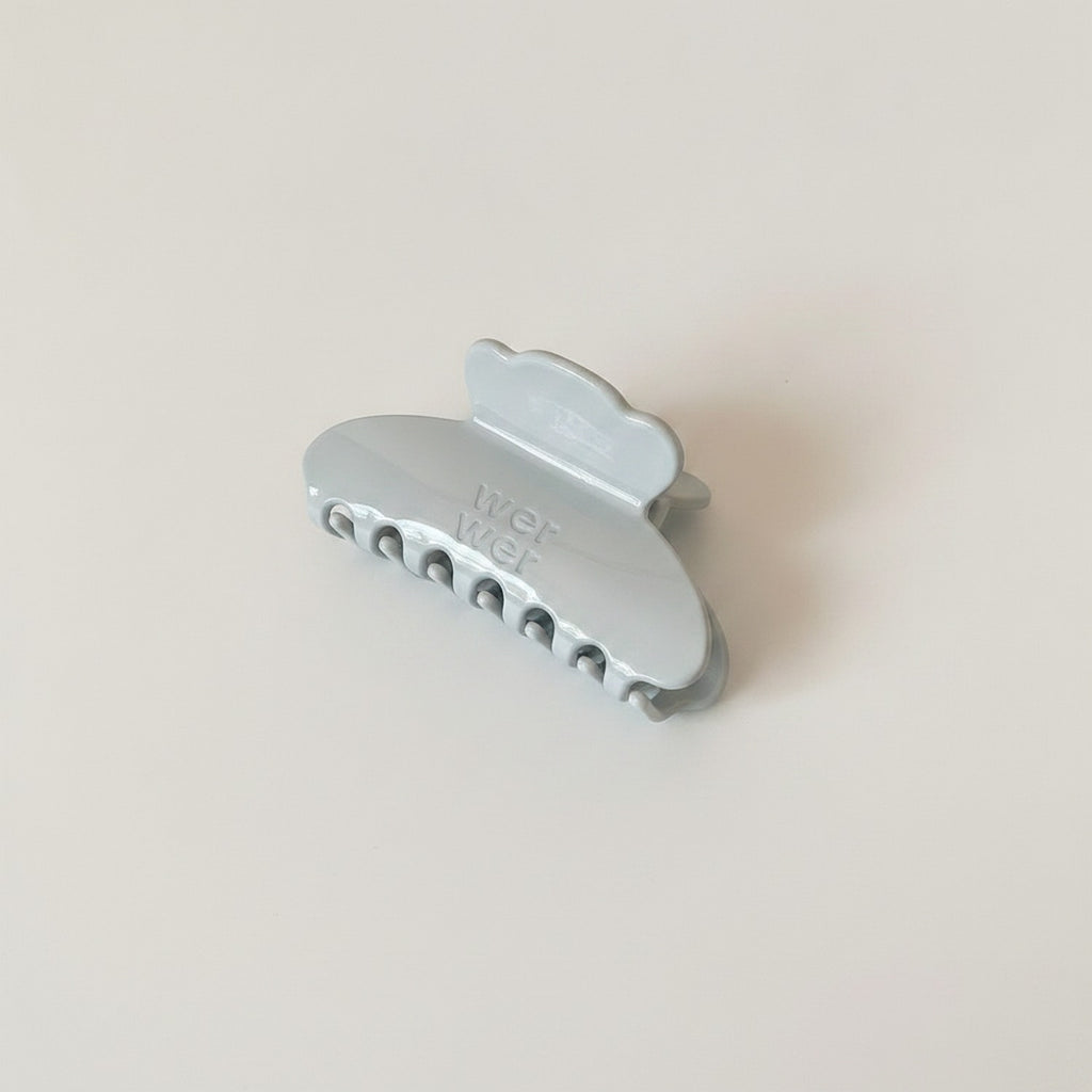 Blue Pearl Claw Hair Clip – hair accessories (view 1)