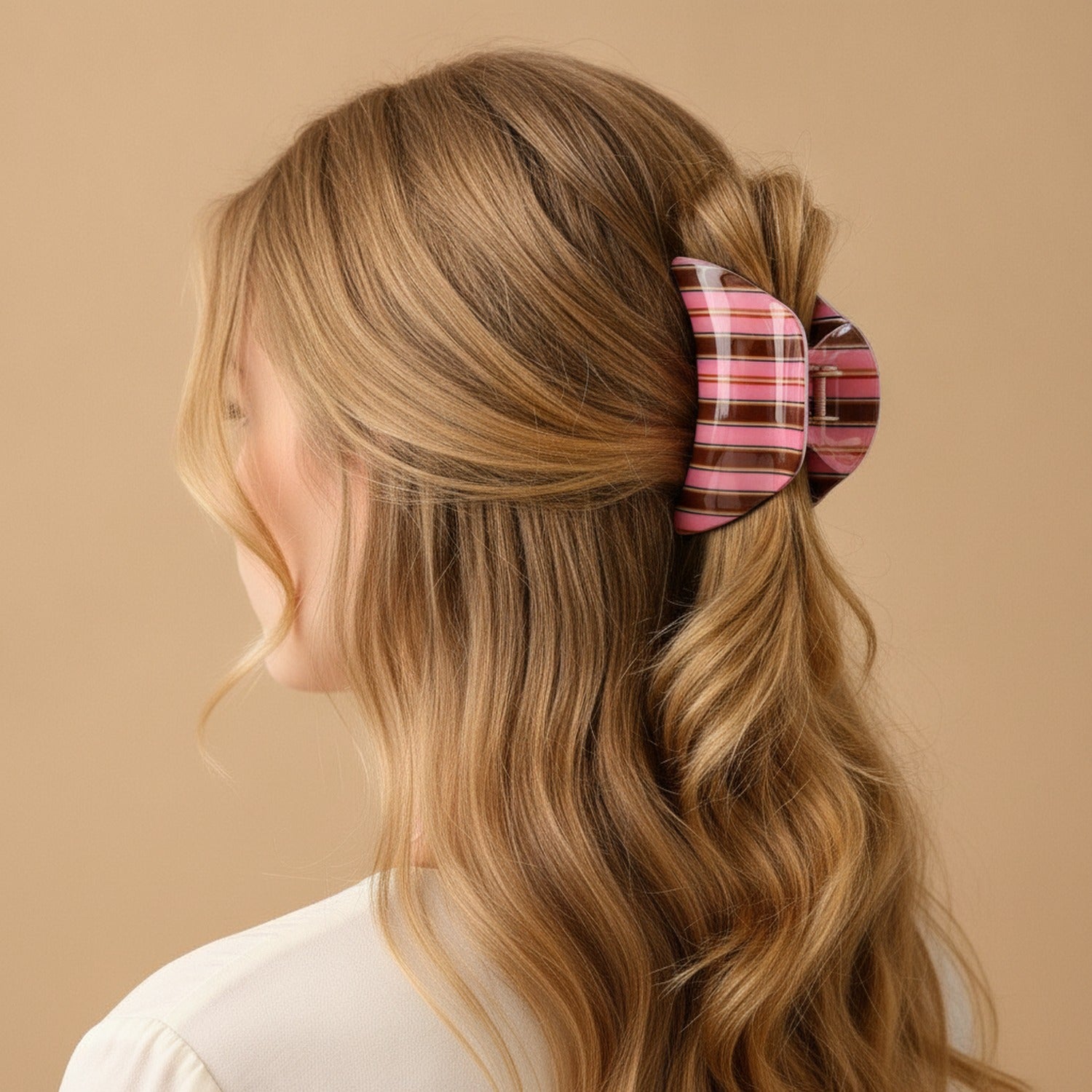 Metal Claw Hair Clip - Red