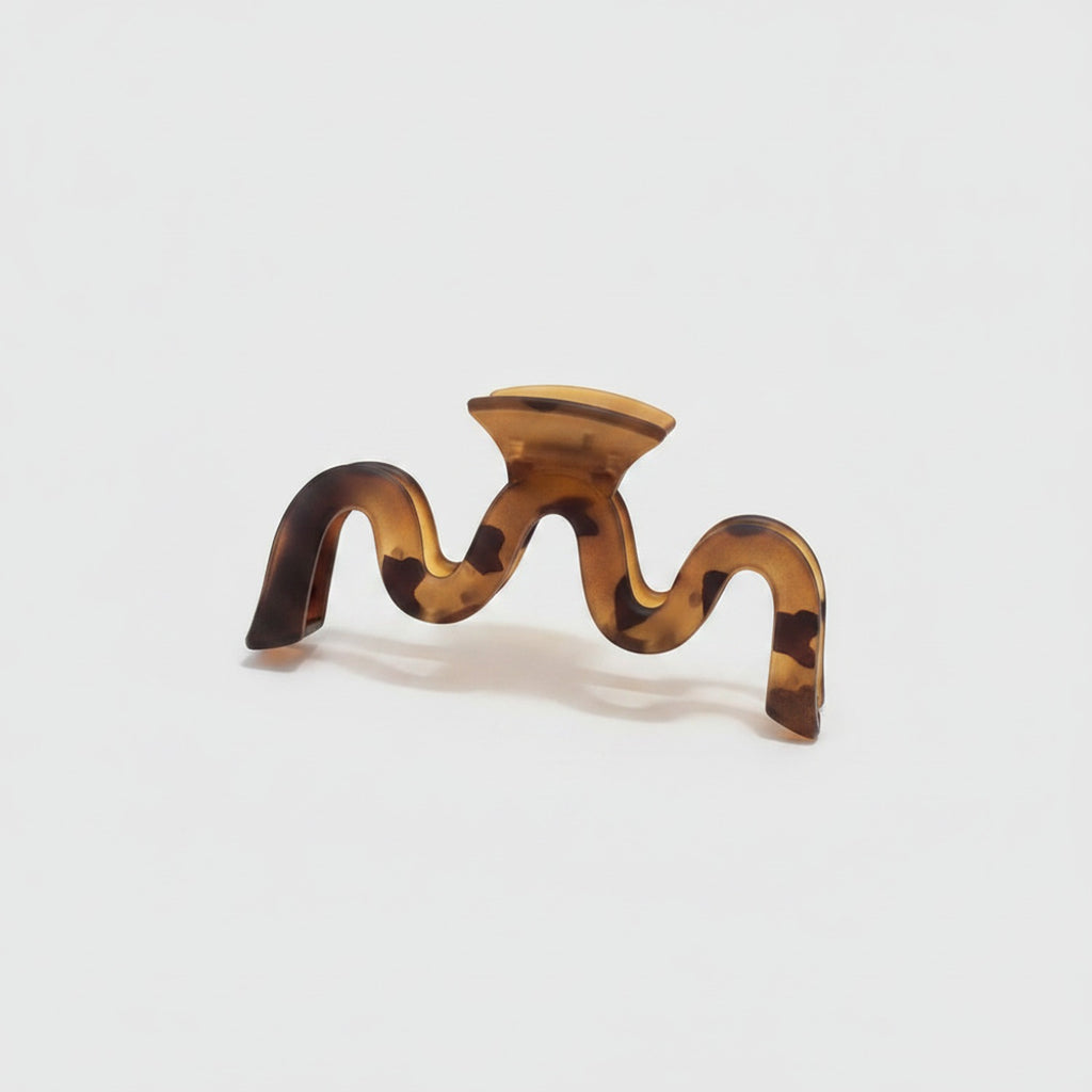 Tortoiseshell Brown Hair Claw Clip – hair accessories (view 1)