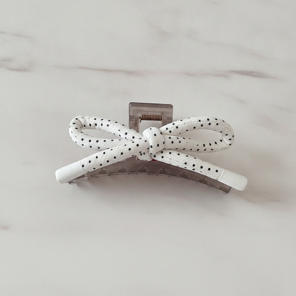 Hair Claw Clip With Flower Charm – hair accessories (view 2)