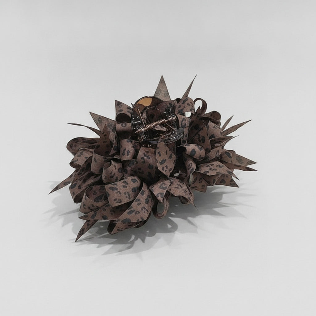 Brown Spiked Floral Hair Claw Clip – hair accessories (view 1)