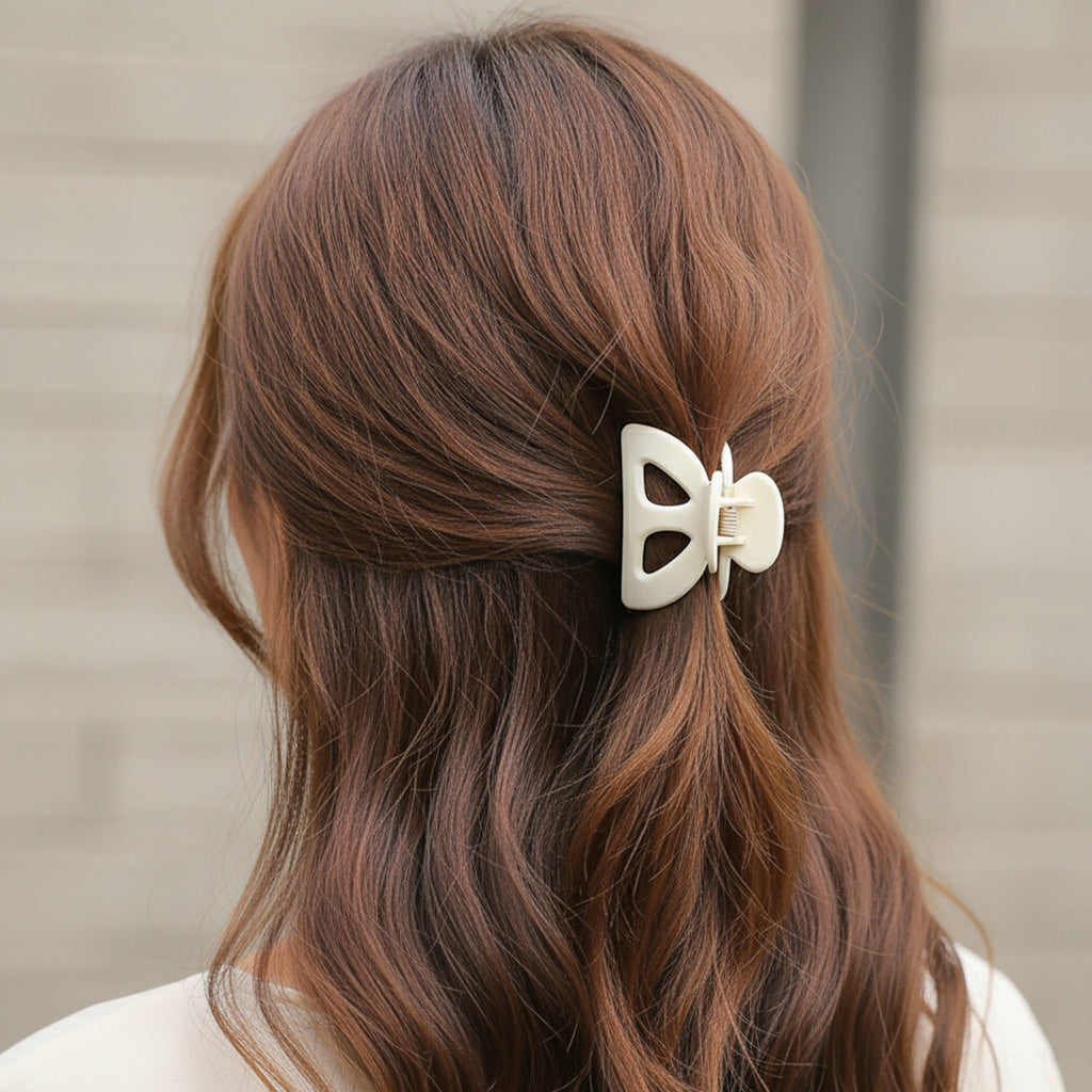 Cream Handmade Pearl Hair Clips Set