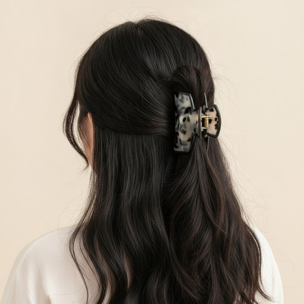 Tortoiseshell Hair Claw Clip - Black & White Tortoiseshell