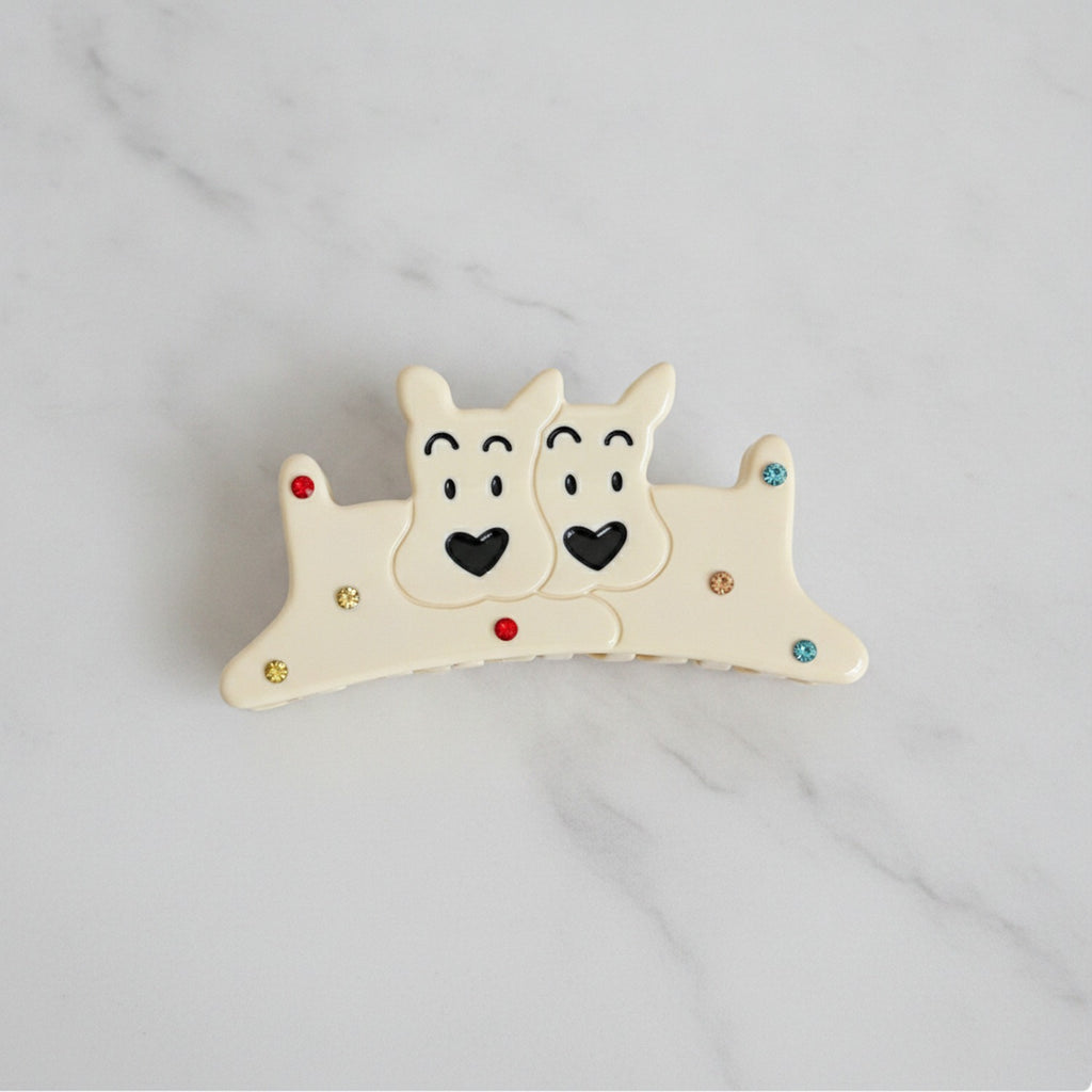 Cream Reindeer Hair Claw With Rhinestones – hair accessories (view 2)
