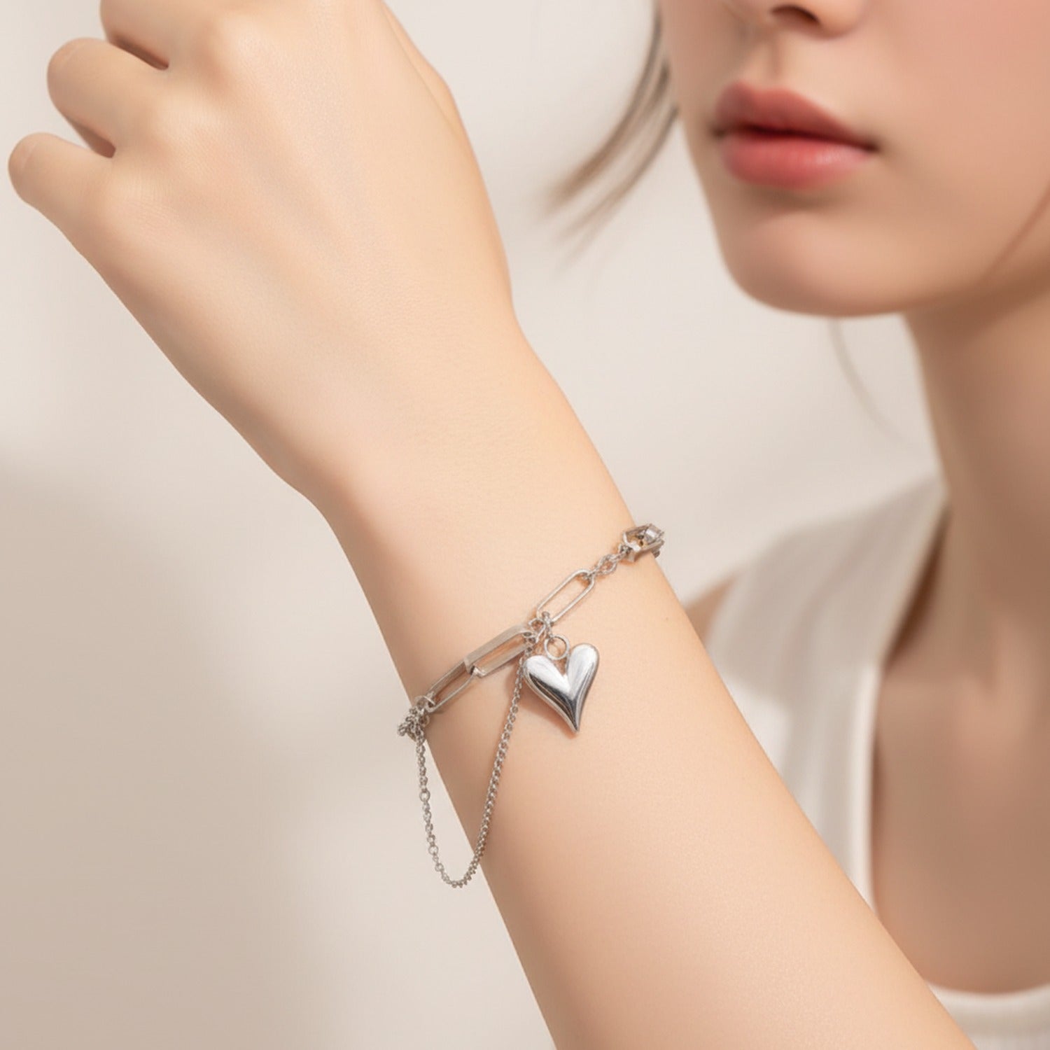 Silver Heart Charm Chain Bracelet